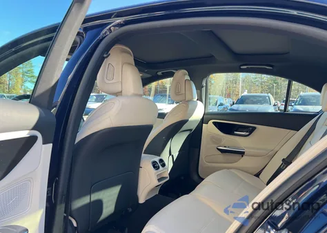 2022 Mercedes-Benz C 300 4Matic из США, поврежденный, VIN W1KAF4HB2NR017214